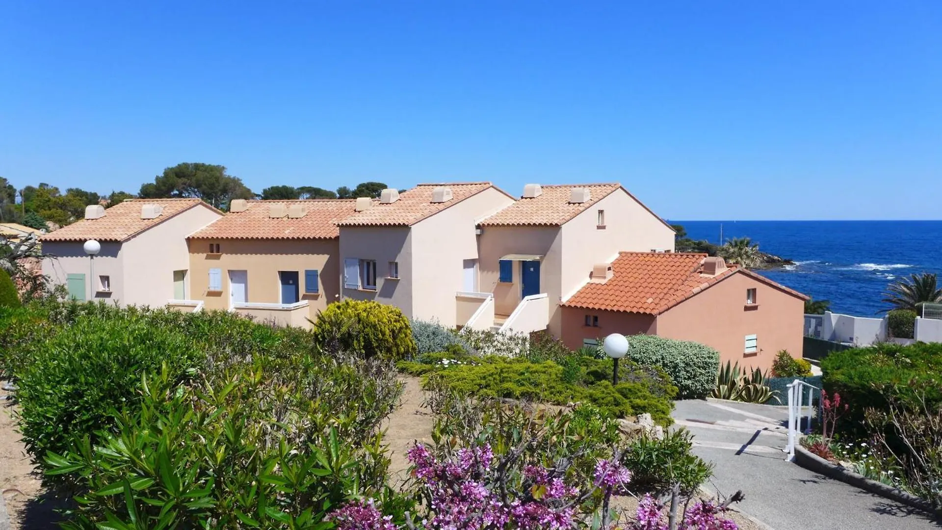 Apartment Le Front De Mer-6 By Interhome Saint Aygulf